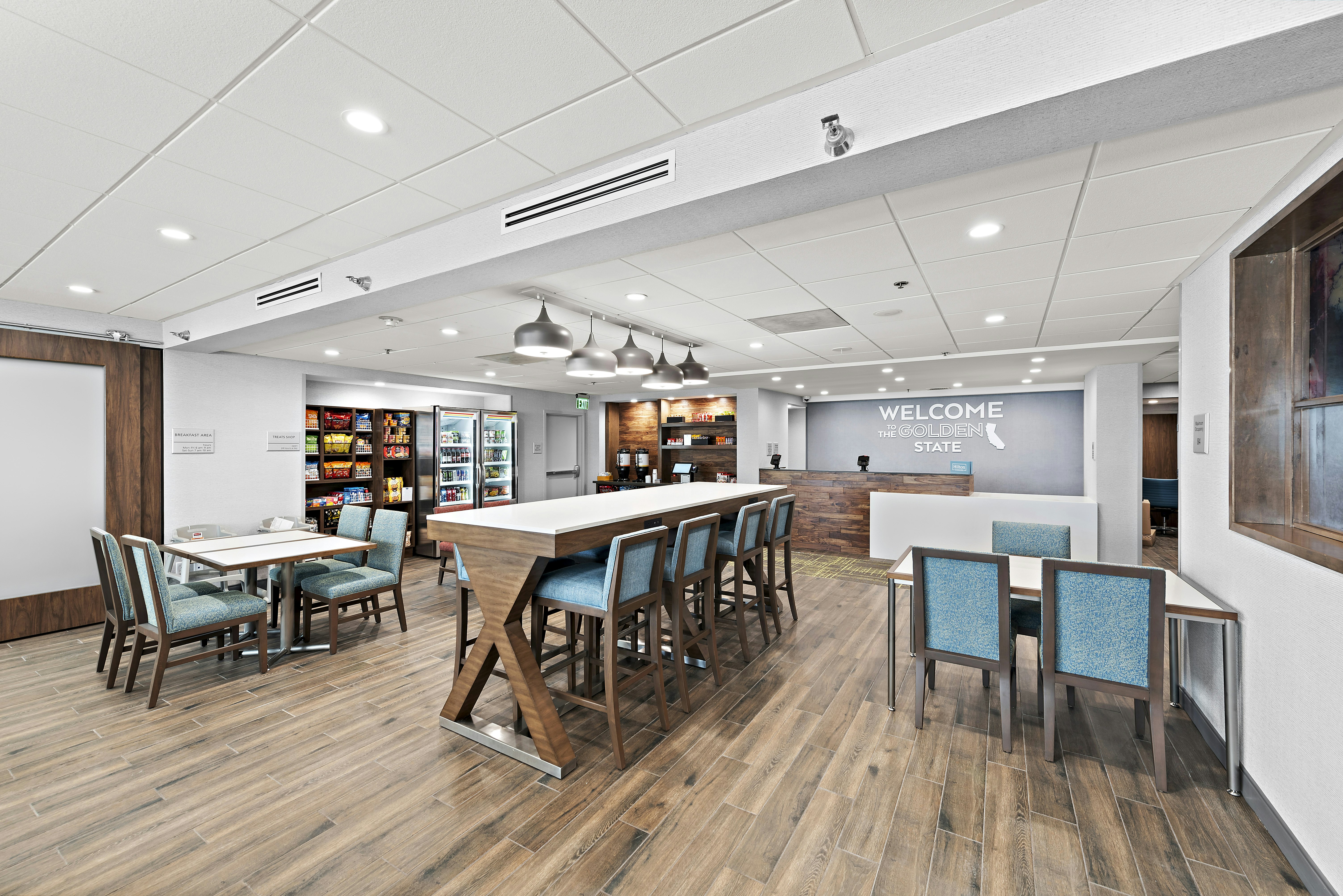 Hampton Inn by Hilton Los Angeles Airport 21/44
