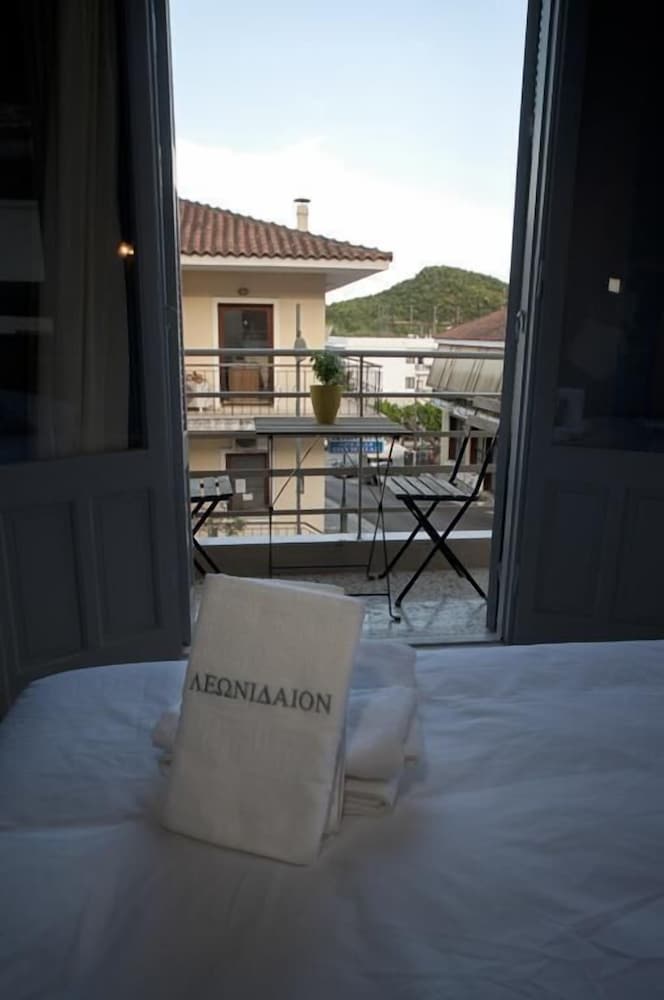 Leonidaion Guest House 30/41