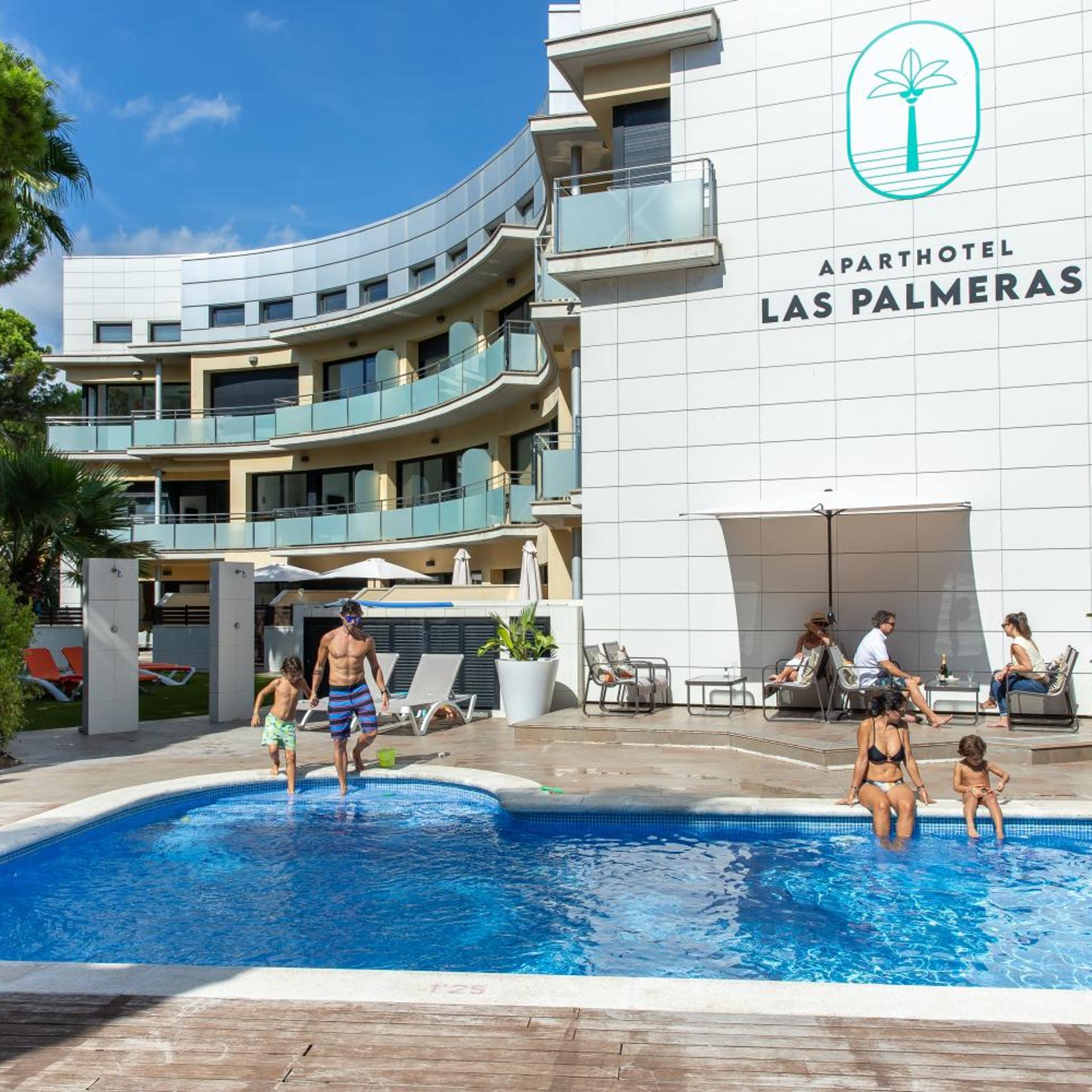 Aparthotel Las Palmeras 1/50