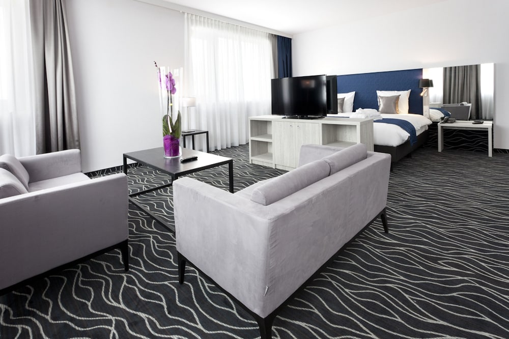 Congres Hotel Van Der Valk Mons 44/68