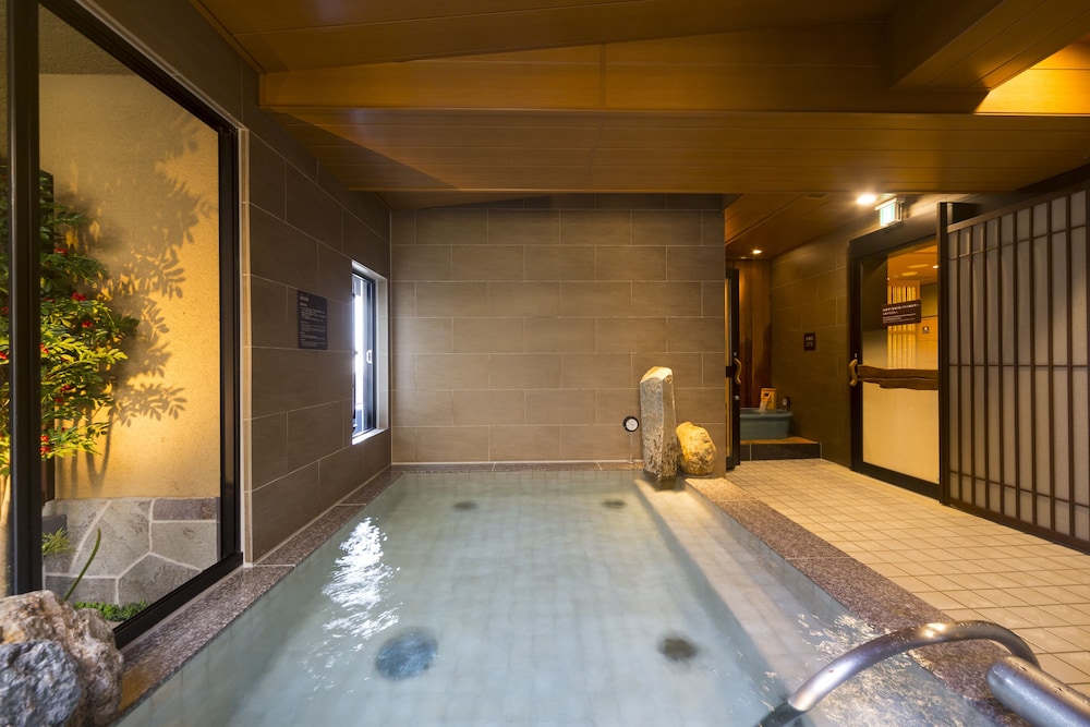 Dormy Inn Premium Tokyo Kodenmacho 27/32