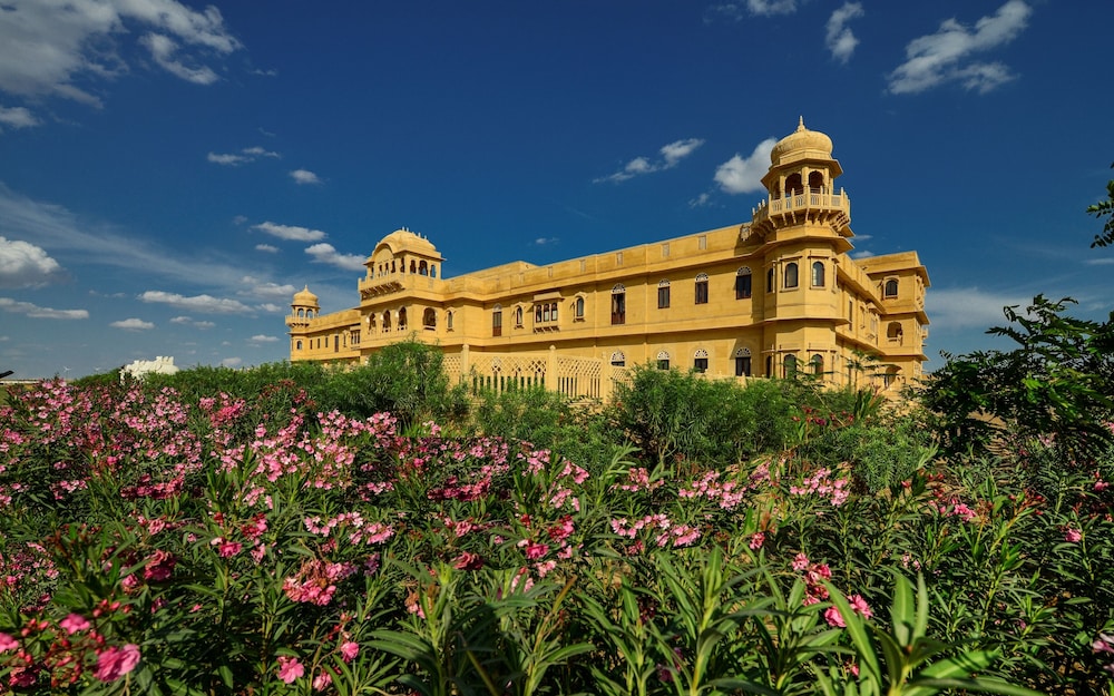 HOTEL JAISALKOT 23/28