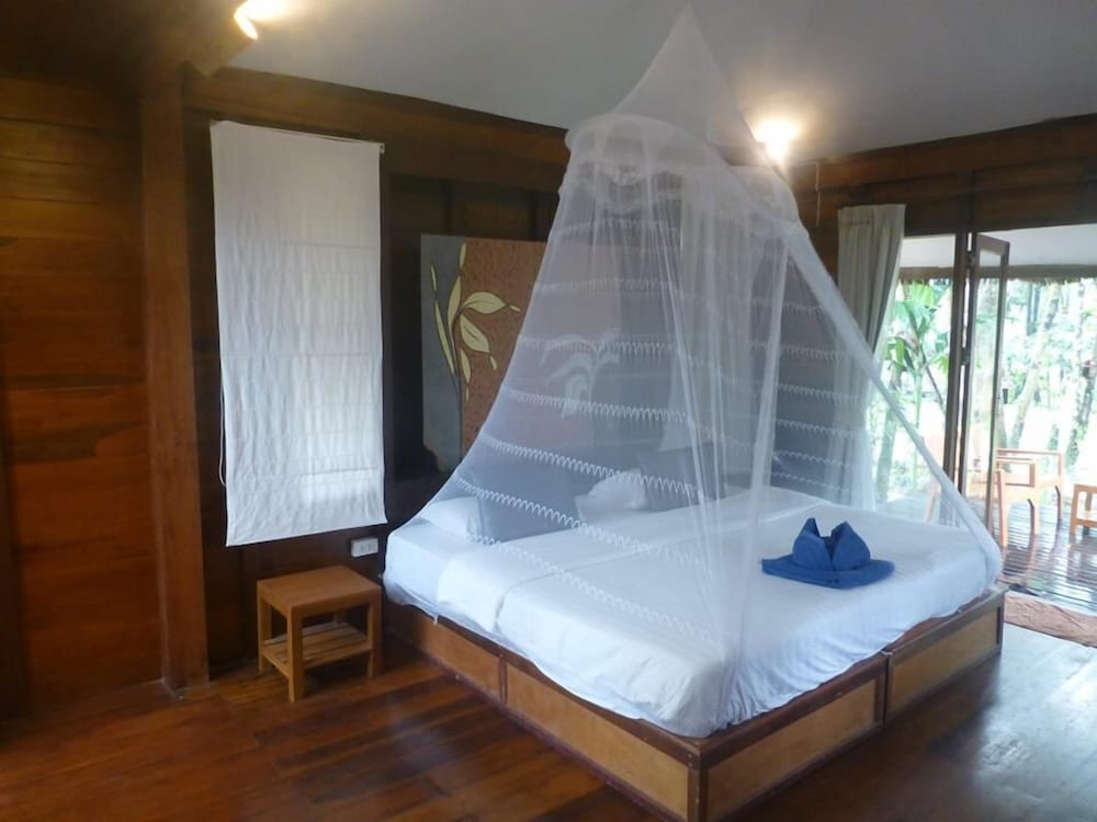 Koh Kood Resort 10/50