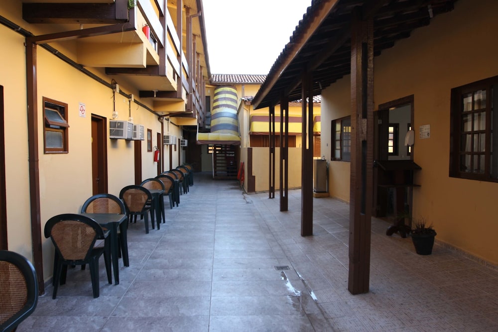 Hotel Aguas Vivas 51/52
