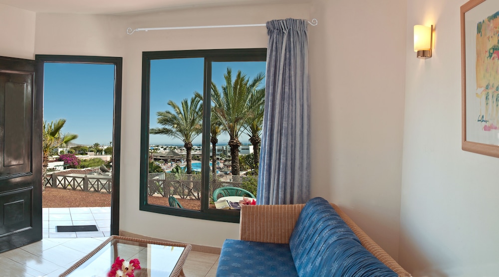 Hotel HL Club Playa Blanca 8/24