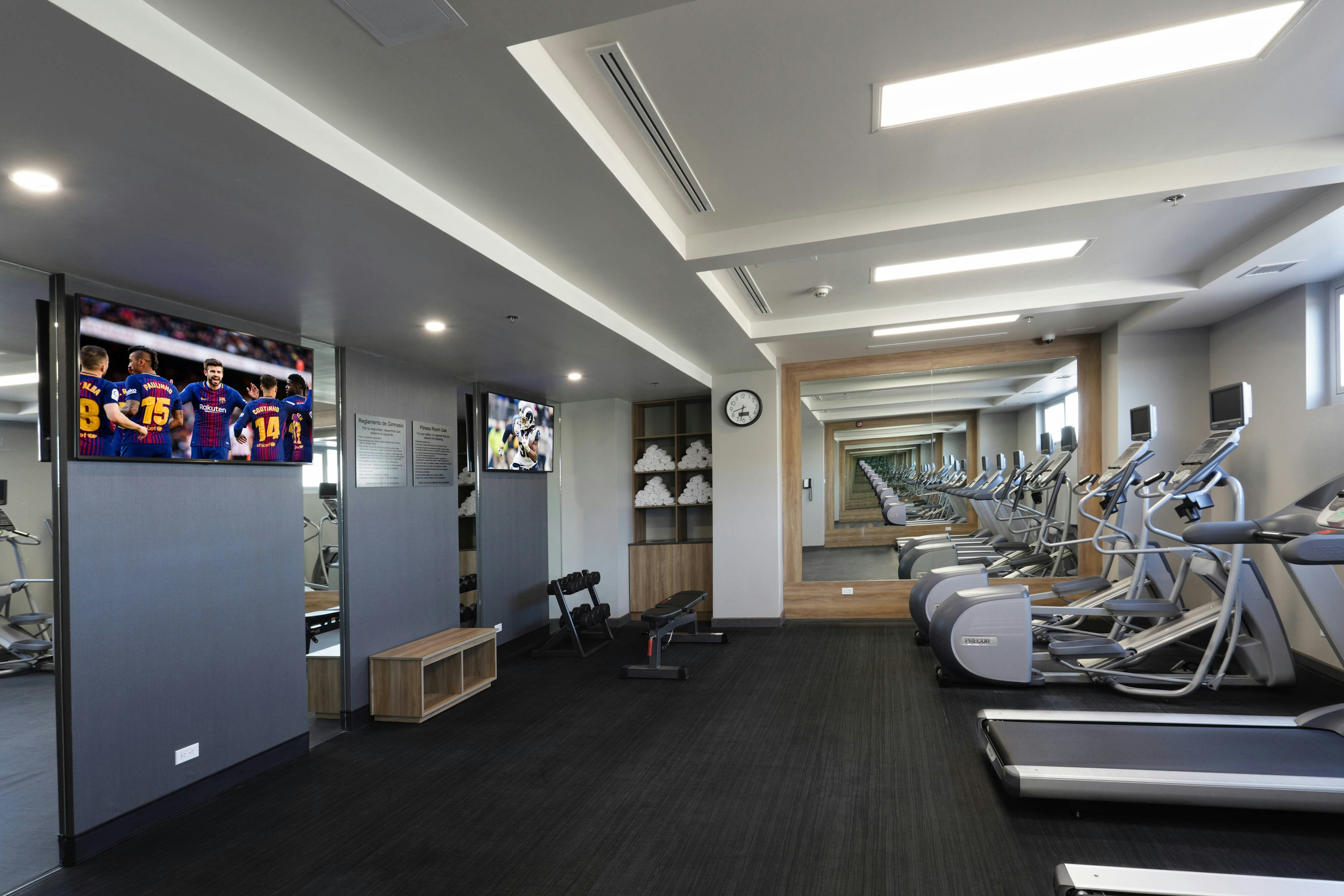 Fairfield Inn Suites By Marriott Mexicali 4/10