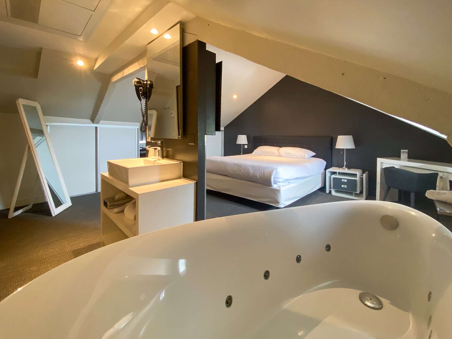 Best Western Le Cheval Blanc 54/54