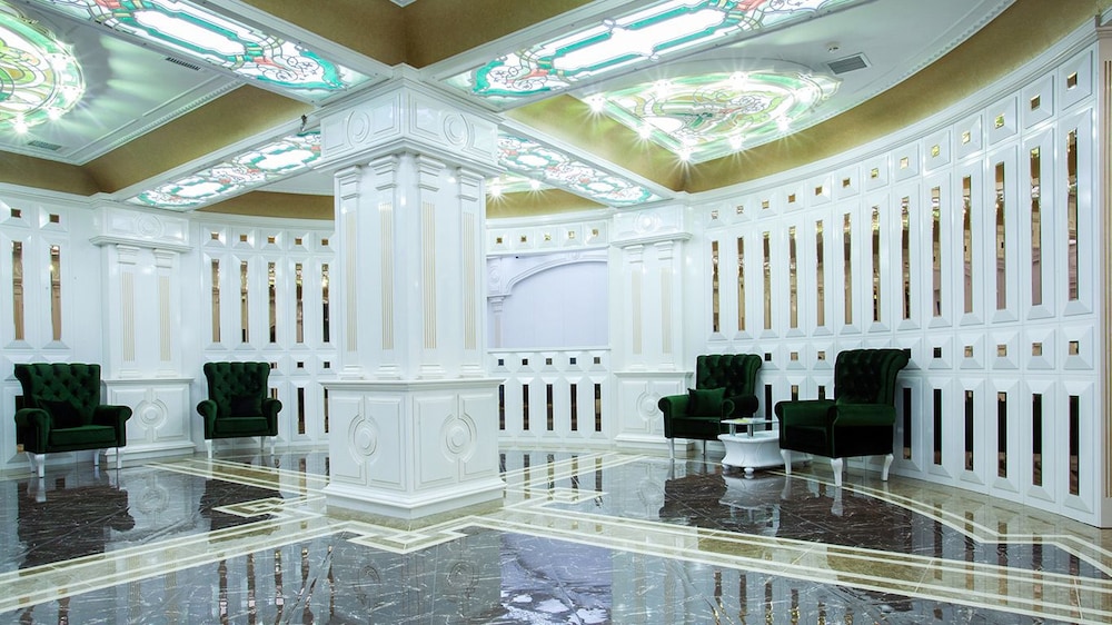 Emerald Hotel Baku 49/58