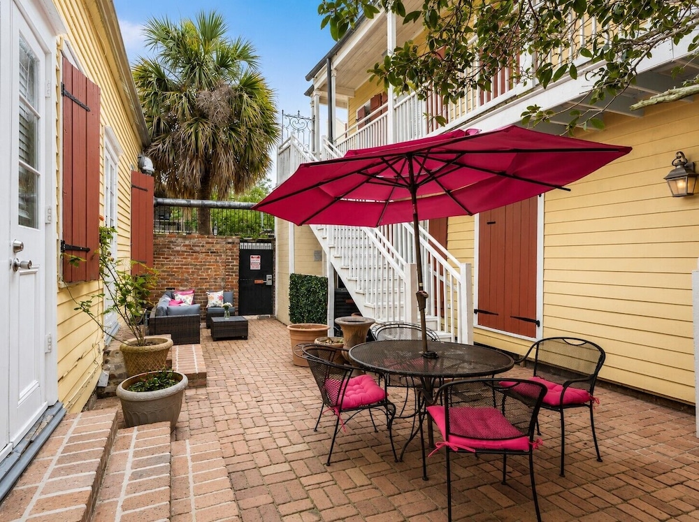 Hotel St Pierre French Quarter 63/78