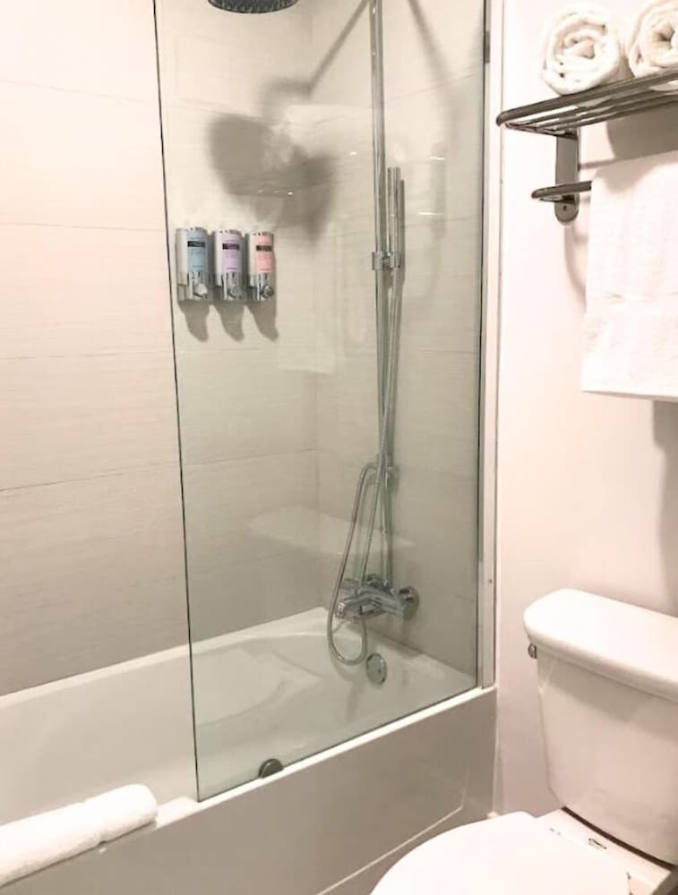 MIXED DORM, DELUXE