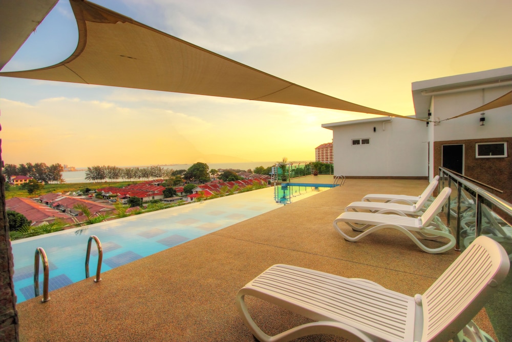 Paradise Spa Hotel 44/62
