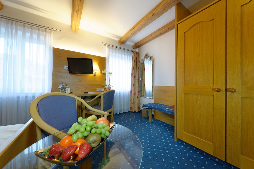 Hotel Alte Post 44/62