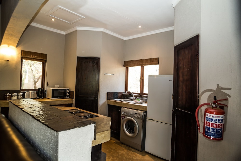 Raptors Lodge N16 30/50