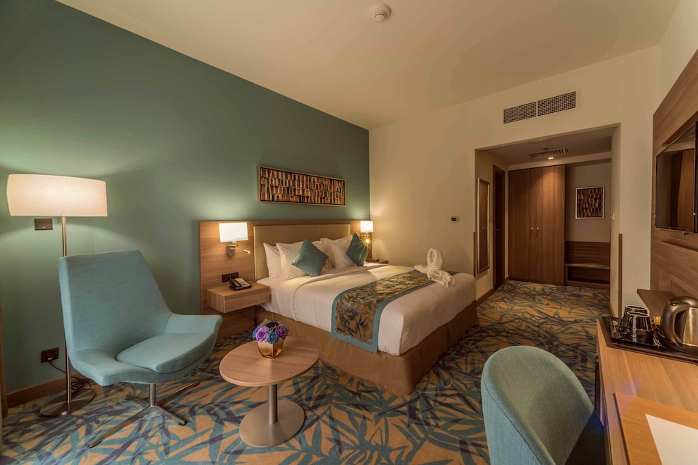 Mena Plaza Hotel Albarsha 48/56