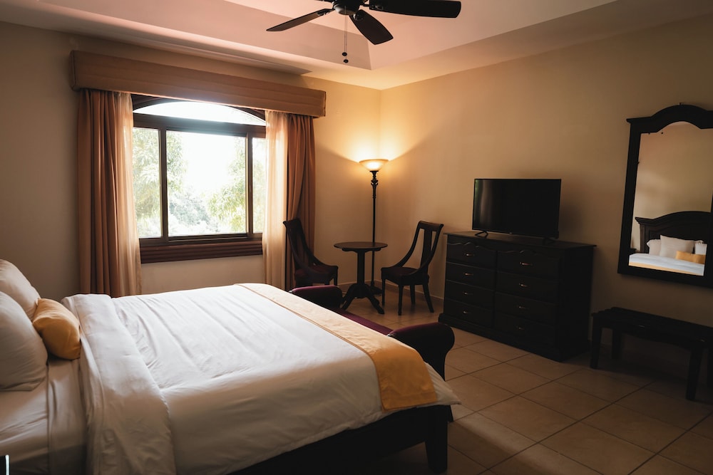 Hotel El Reith Lake Granada Nicaragua 13/50