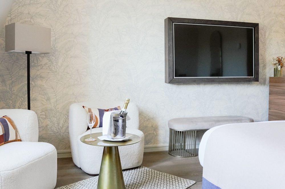 Hostellerie Cedre and Spa Beaune 46/55