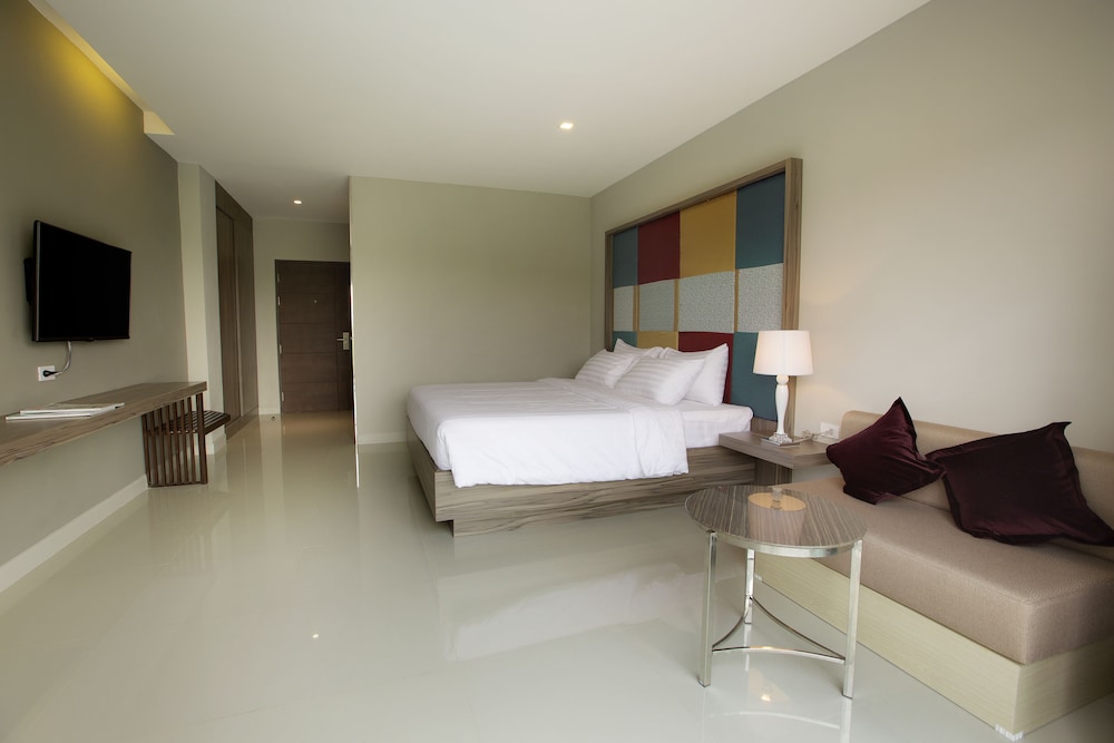 V Hotel Ubon Ratchathani 22/45