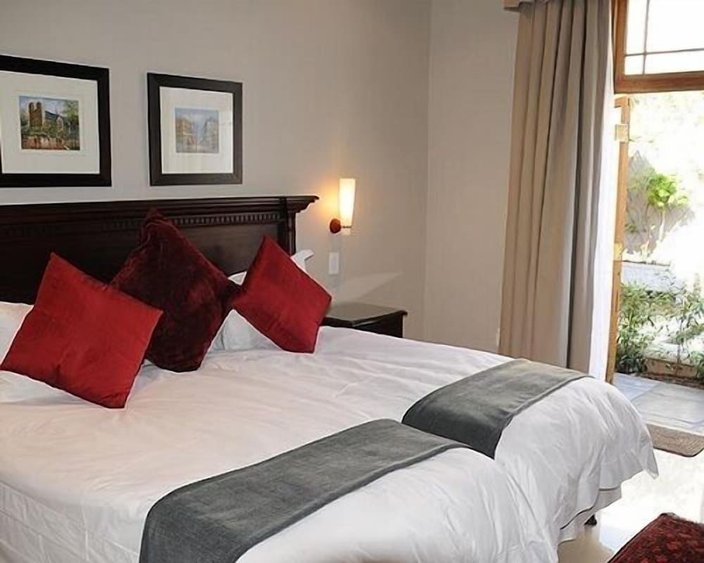 Lemoenkloof Guest House 10/50