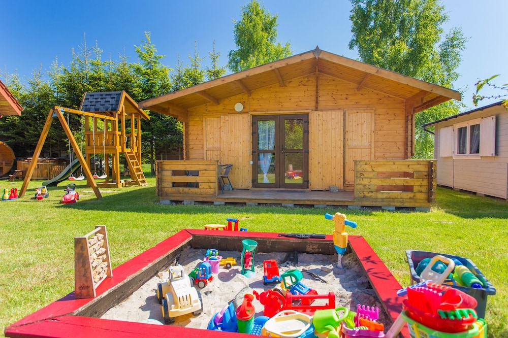 VILLA AMBER 37/50