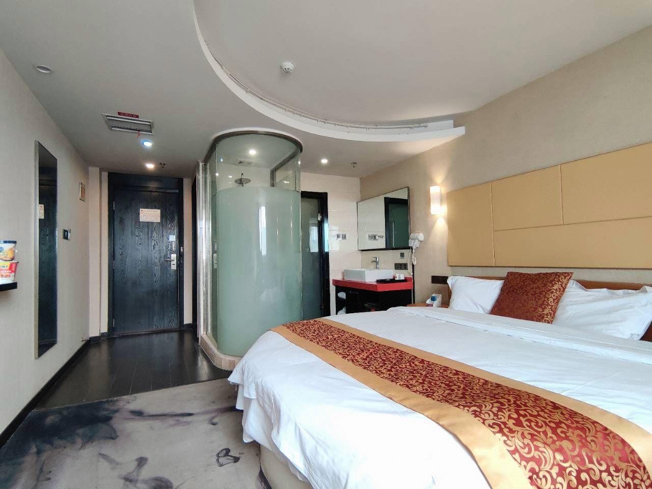 Thank Inn Plus Hotel (He'nan Zhoukou Chuanhui District Red Star Macalline) 25/49