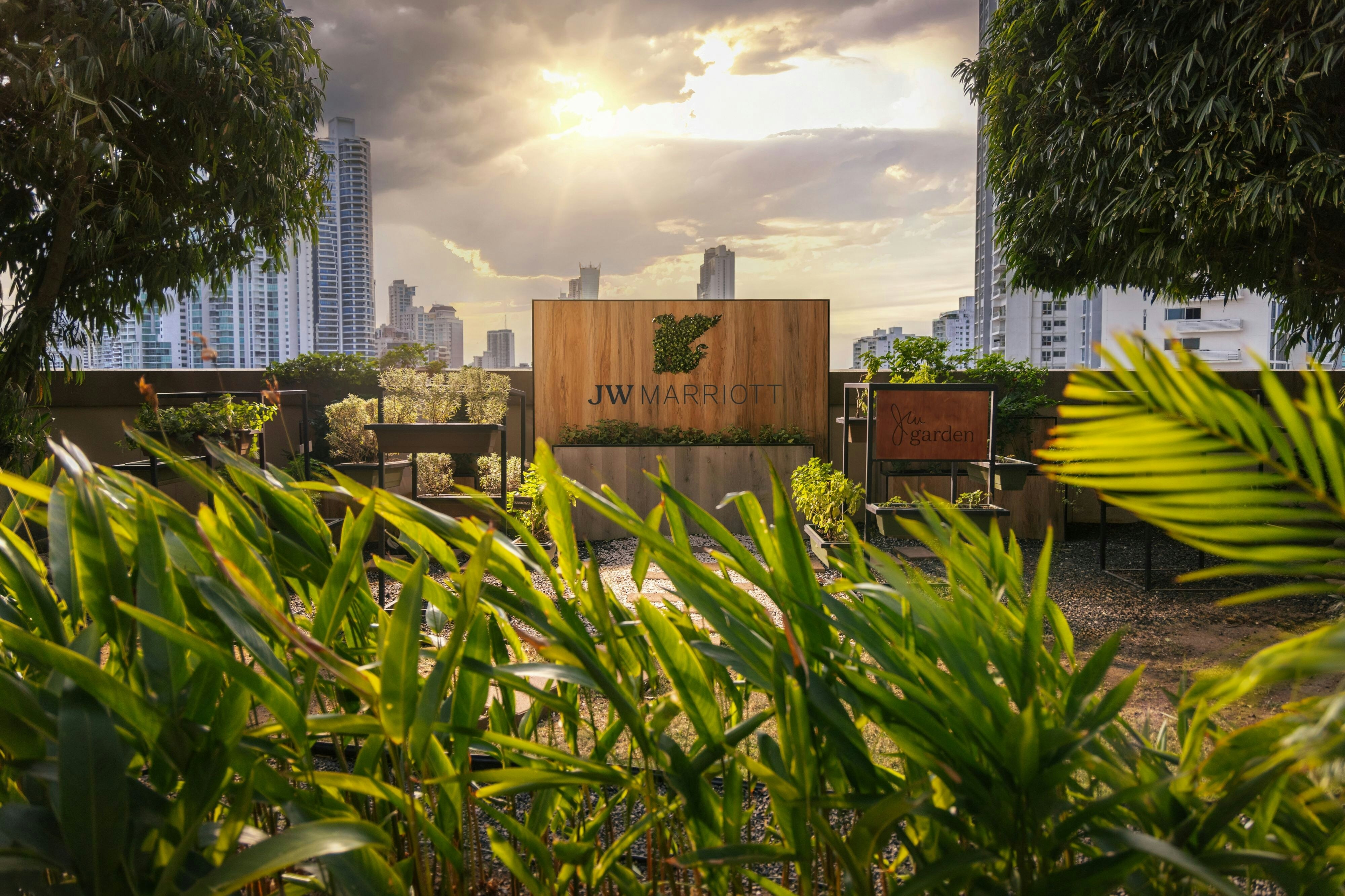 Jw Marriott Panama 72/76