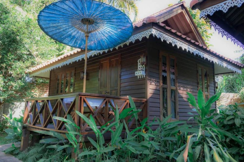 Banviewnam Camping & Resort 5/50