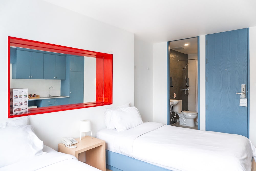 128 Room and Massage 15/39