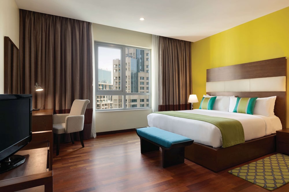 2 BEDROOMS, BURJ KHALIFA VIEW, SMOKING