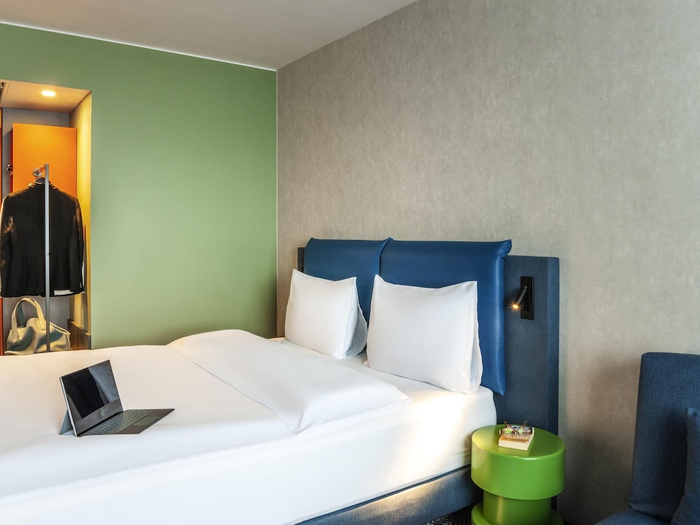 IBIS STYLES ST MARGRETHEN 8/26