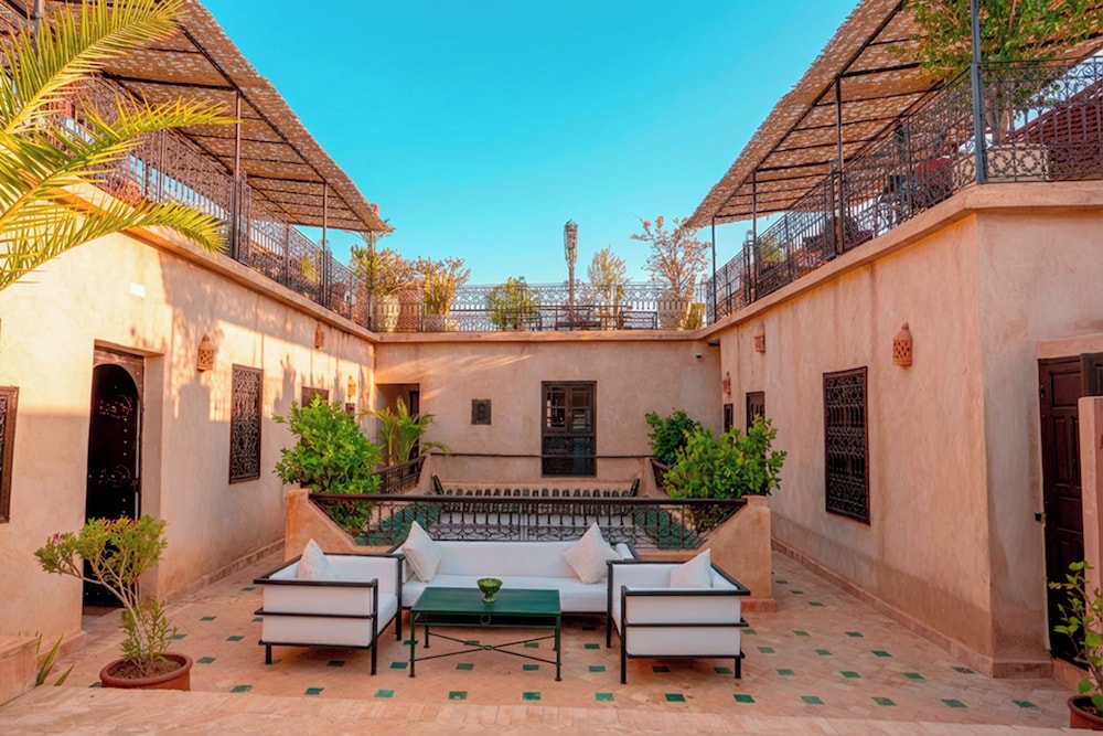 RIAD ALADDIN 71/76