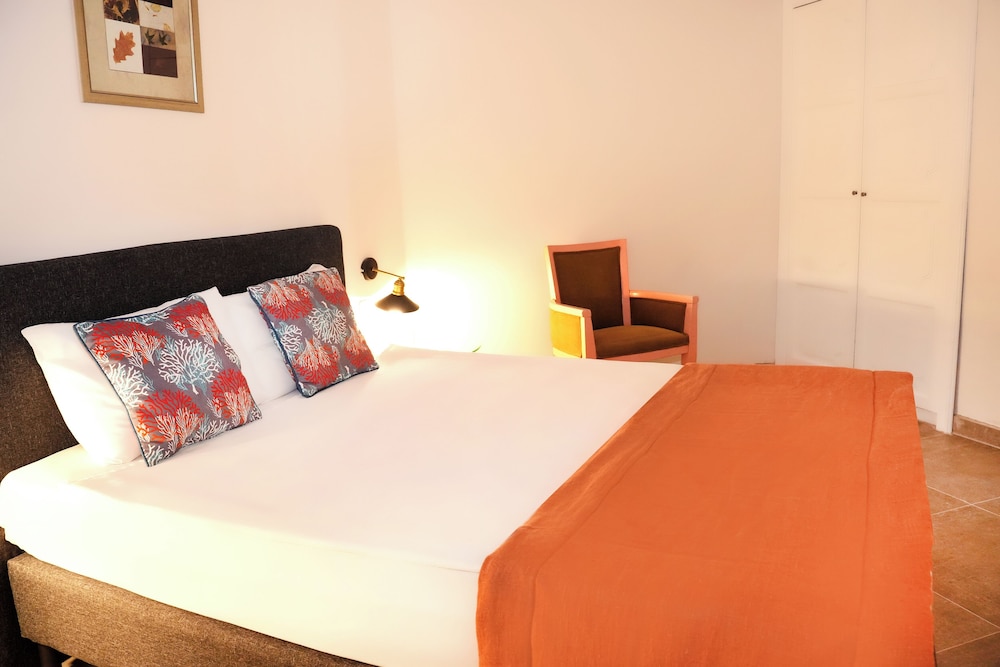 Amilla Beach Resort 15/50