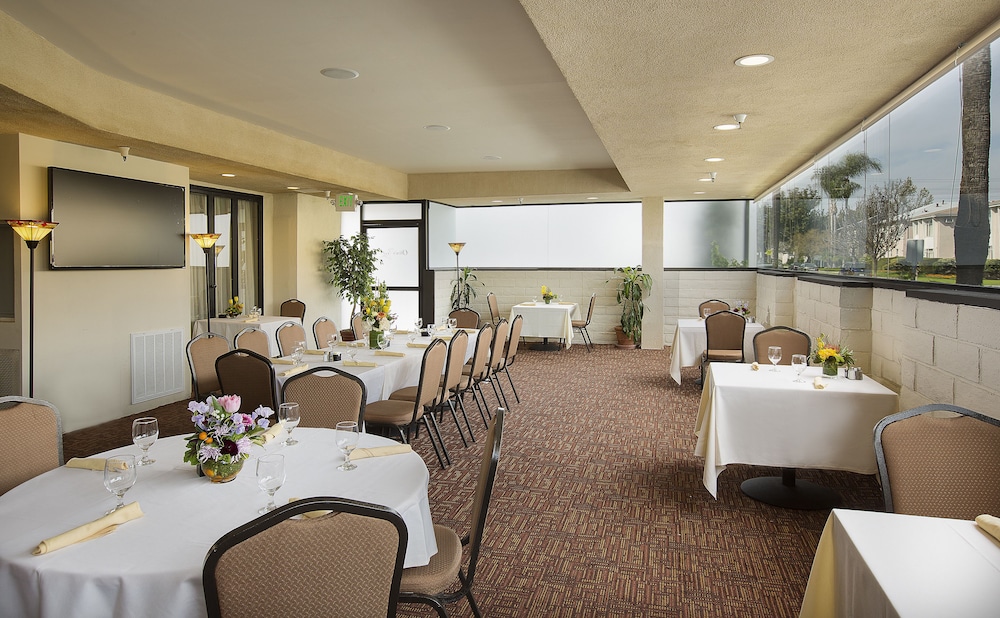 Coast Anabelle Hotel 45/67