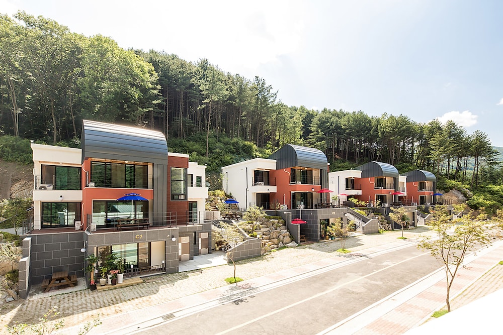 Yeoninsan Spring Resort 2/50