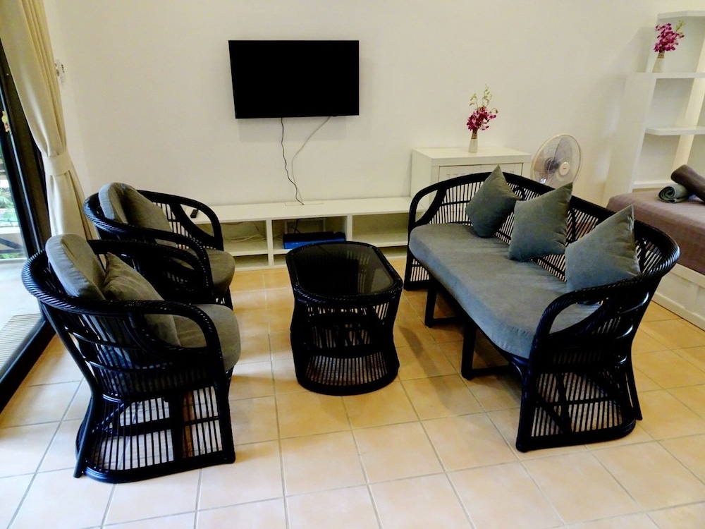 Starbay Samui 37/50