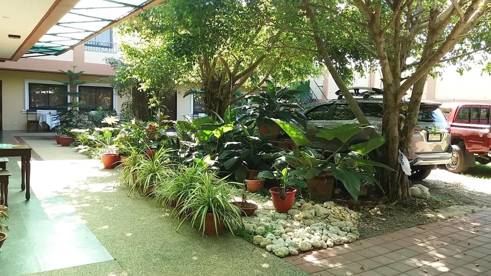 Mariafe Inn 70/71
