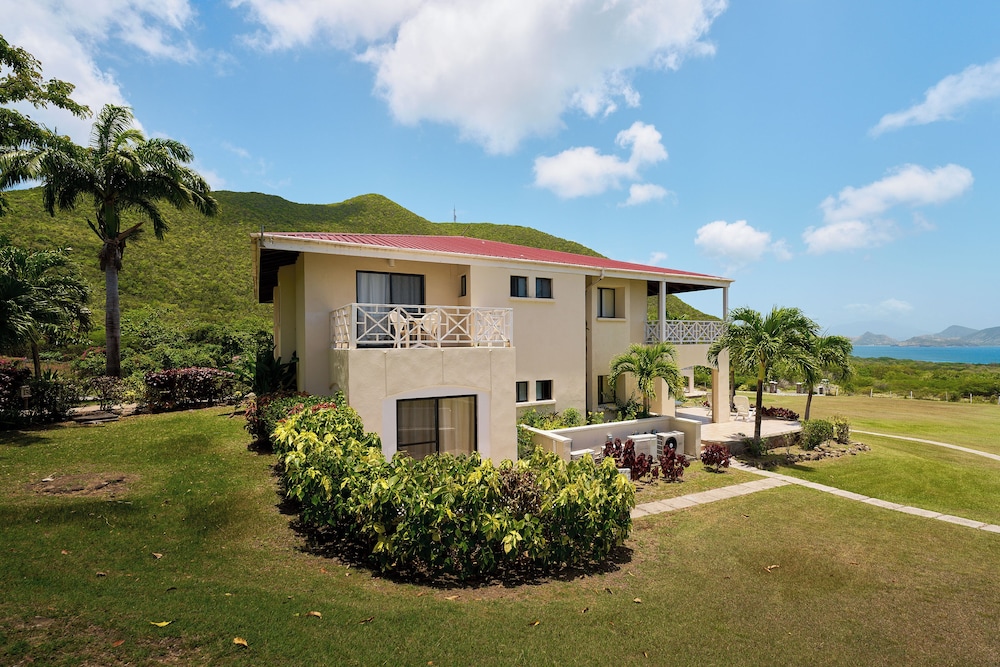 Mount Nevis Hotel and Beach Club 2/72