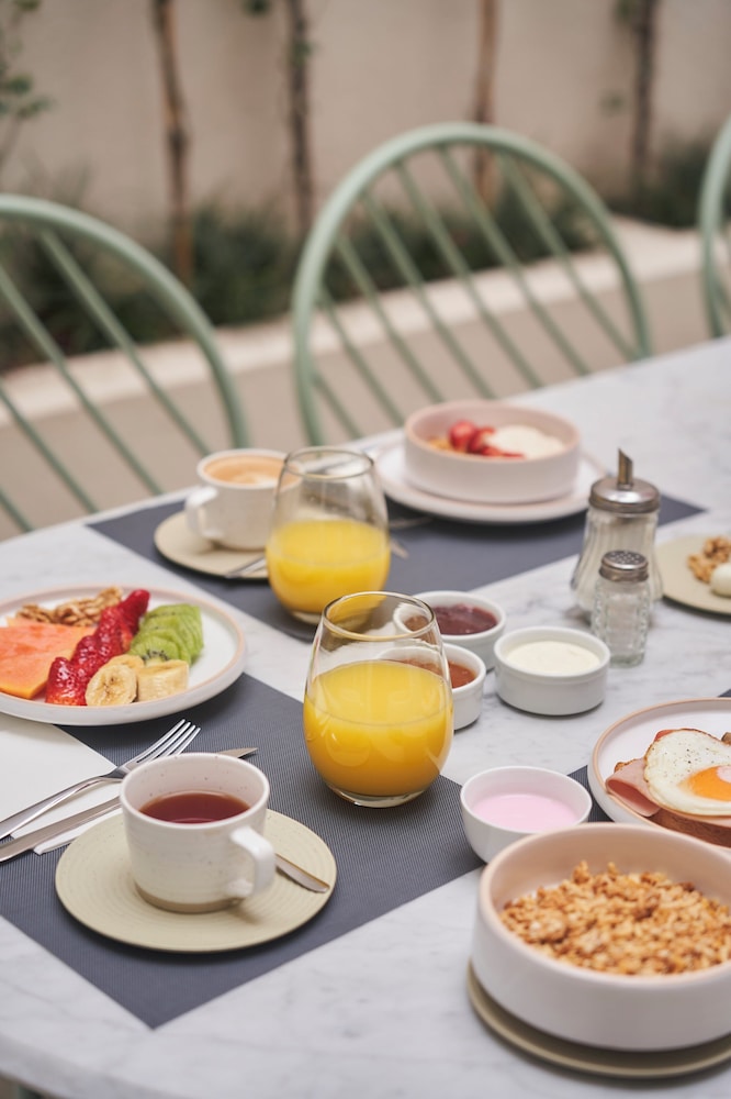Bromelia Hotel Boutique 45/50