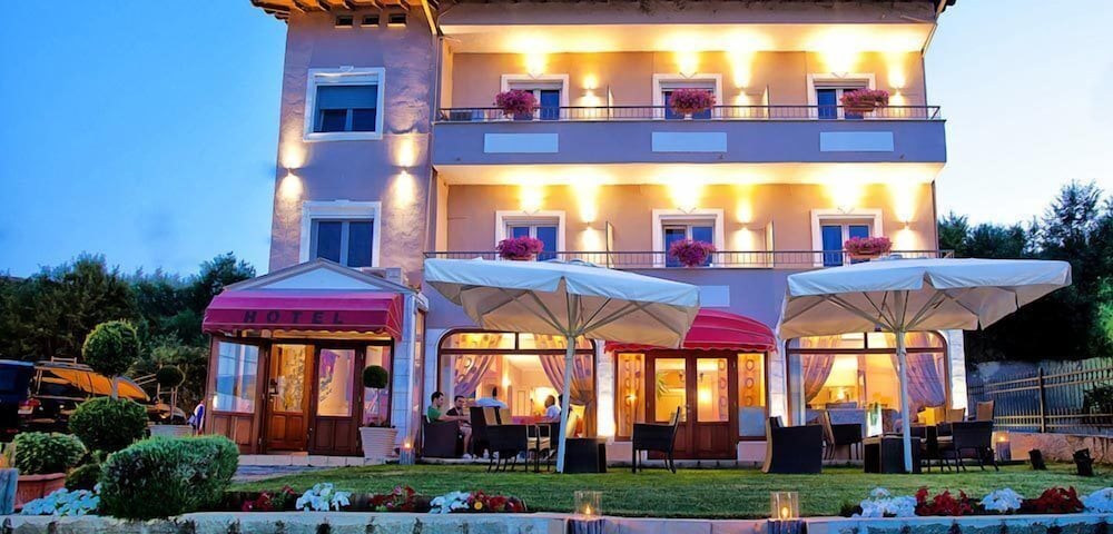 Hotel Anastassiou 1/42