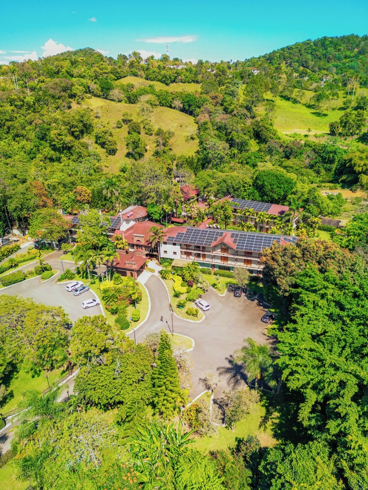 Gran Jimenoa Hotel 67/74