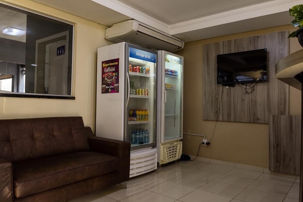 Hotel Tropical 27/38