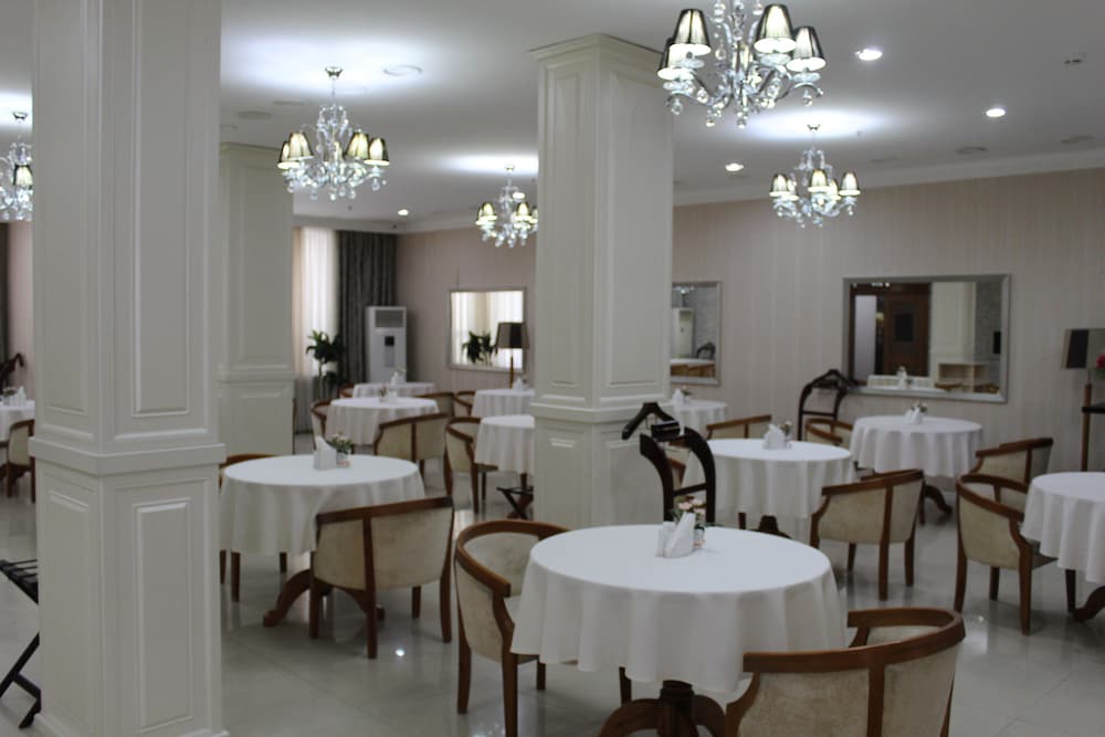 King Hotel Astana 37/49