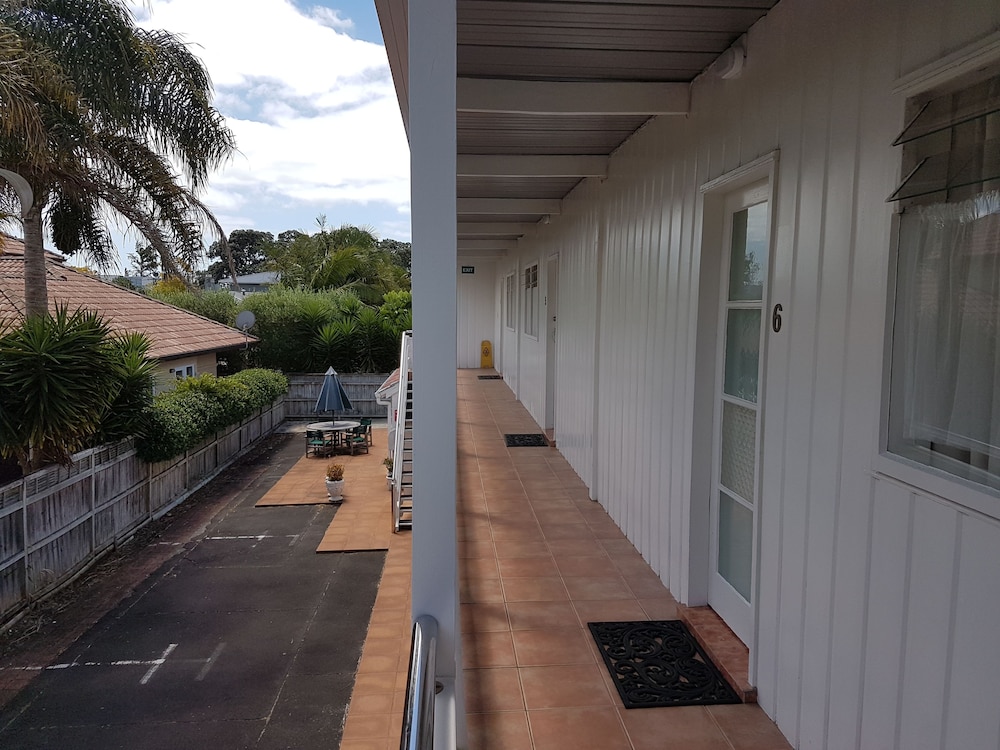 Aarangi Motel 31/55