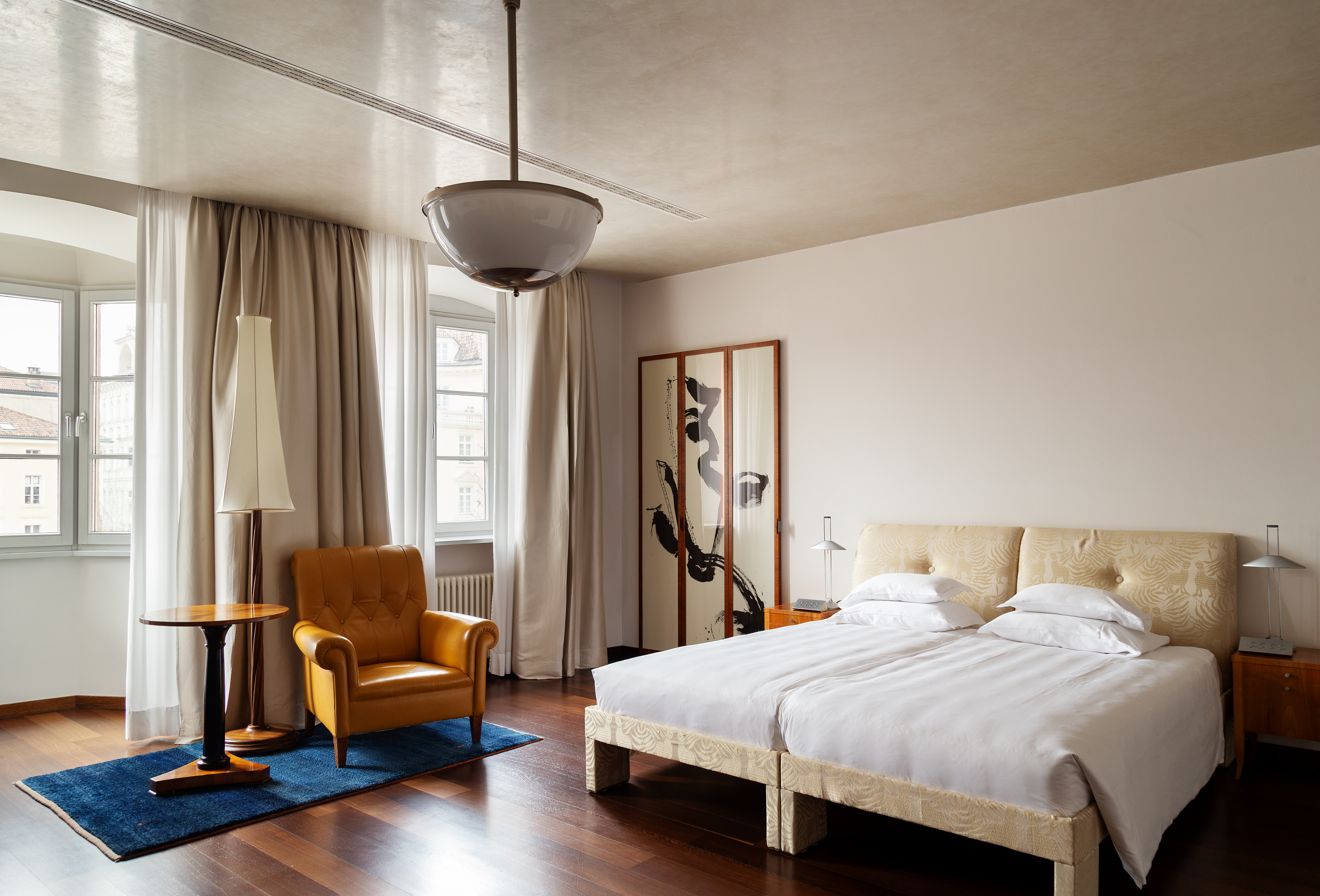 Junior Suite, Deluxe