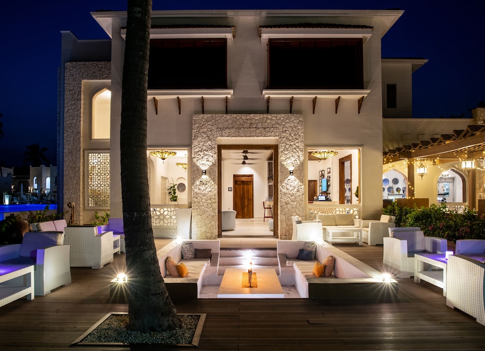 LUX* Marijani Zanzibar in PWANI MCHANGANI