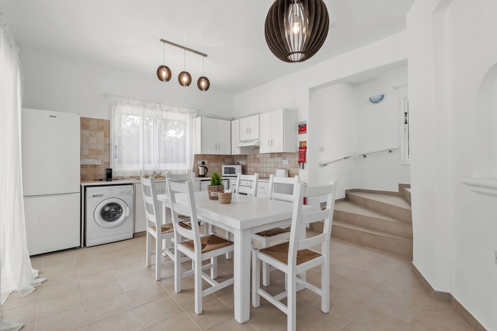 Thalassines Beach Villas 13/50