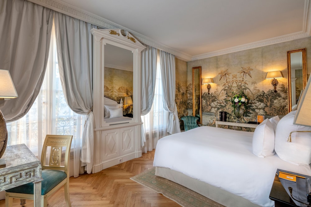 CLASSIC, DOUBLE OR TWIN BED