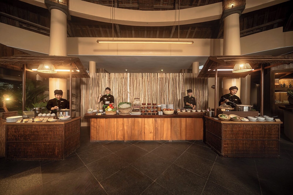 Green Bay Phu Quoc Resort & Spa 8/48