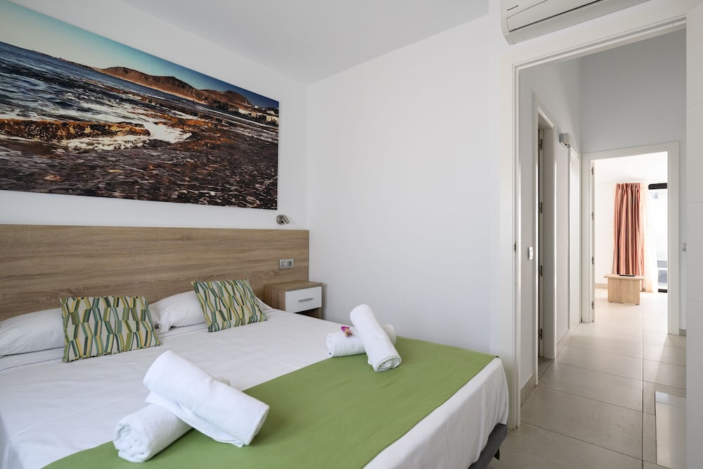 Canteras Suites 8/47