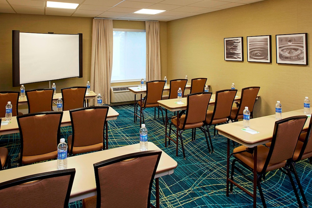 SpringHill Suites by Marriott Atlanta Six Flags 22/23