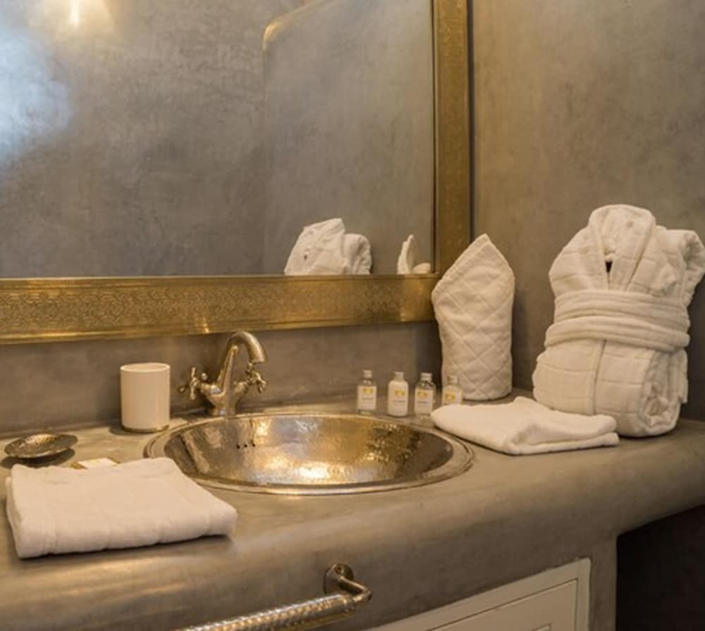 Palais Blanc Riad 23/55